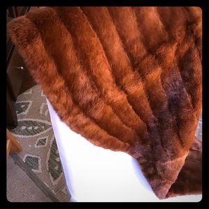 Vintage Peyton-Marcus mink stole